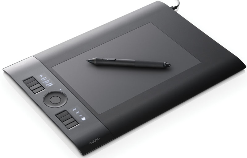 Academic Intuos4 Medium USB Tablet - Click Image to Close